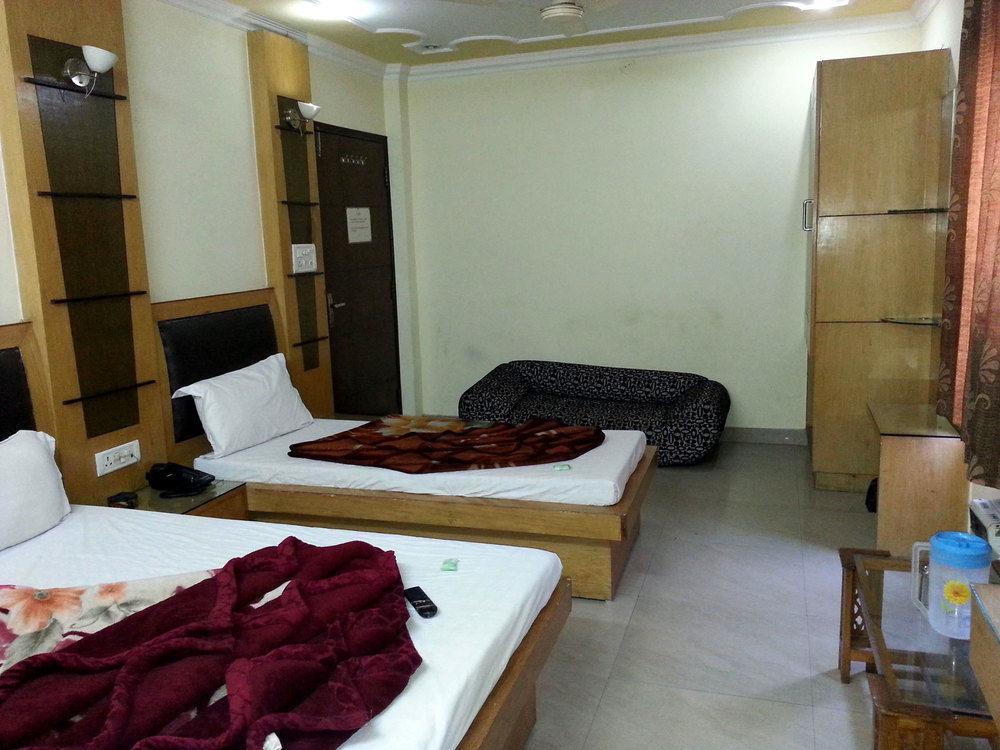 Hostel Hindustan- By Backpackers Heaven Neu-Delhi Exterior foto